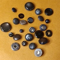 blå brun grå sorte retro knapper kunststof knap